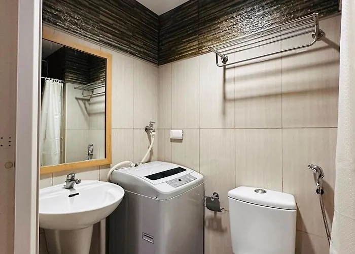 A1232 Mall Of Pool View With Fast Wifi Manila